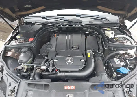 2013 Mercedes-Benz C 250 Sport из США, поврежденный, VIN WDDGF4HB2DR294096